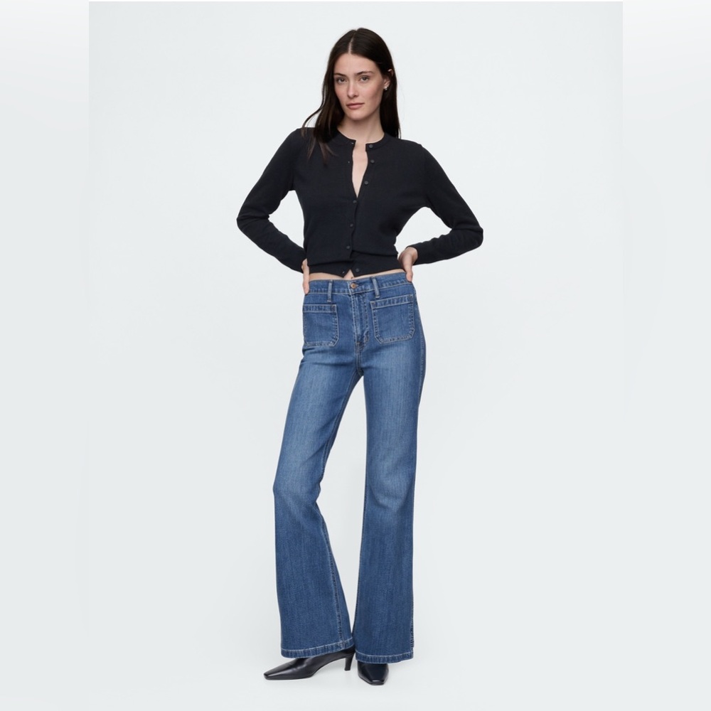 GAP high rise 70’s flare Jeans